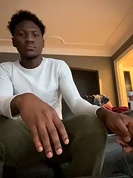 Festivitiesking1 online show from 11/11/25, 01:11