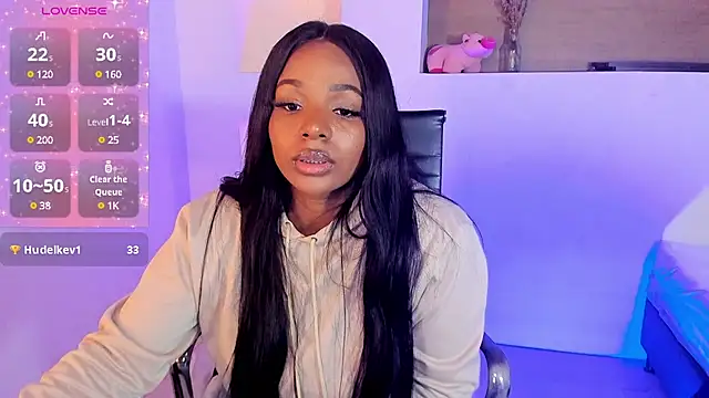 Snapshot of IvyBliss8 chatting on 02/10/25, 03:10 IvyBliss8 online show from 02/10/25, 03:10