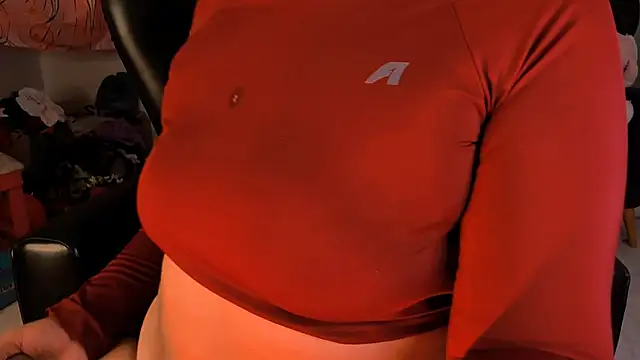 Snapshot of Agatha_humidity chatting on 02/17/25, 03:47 Agatha humidity online show from 02/17/25, 03:47