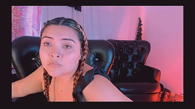 Snapshot of Agatha_humidity chatting on 03/11/25, 07:25 Agatha humidity online show from 03/11/25, 07:25