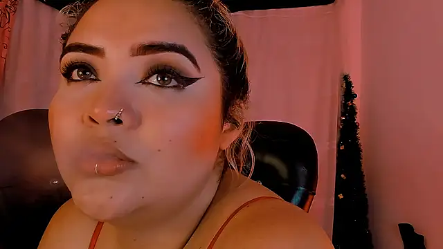 Snapshot of Agatha_humidity chatting on 03/16/25, 06:09 Agatha humidity online show from 03/16/25, 06:09