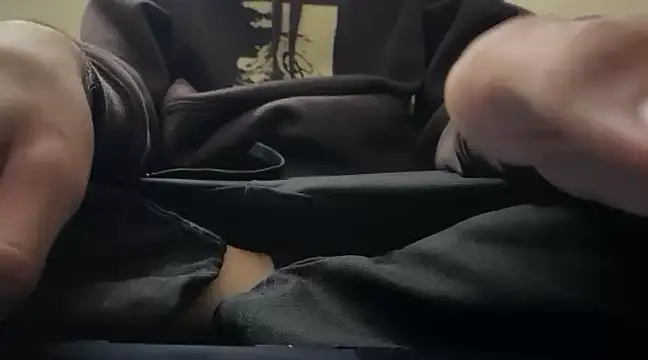 Snapshot of SexMachine1069 chatting on 01/30/25, 11:44 SexMachine1069 online show from 01/30/25, 11:44