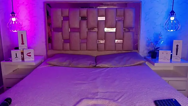 GigiVolkova online show from 01/04/25, 01:21