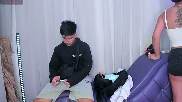 Snapshot of Yourslust_ chatting on 11/13/25, 08:30 Yourslust online show from 11/13/25, 08:30