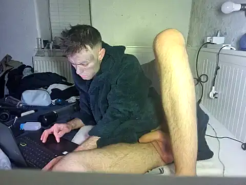 Snapshot of addicktedGT chatting on 12/16/24, 04:55 addicktedGT online show from 12/16/24, 04:55