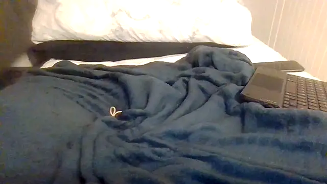 Snapshot of addicktedGT chatting on 02/19/25, 01:51 addicktedGT online show from 02/19/25, 01:51