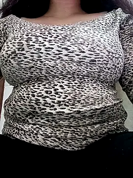 cute-mahek online show from 11/16/25, 11:49