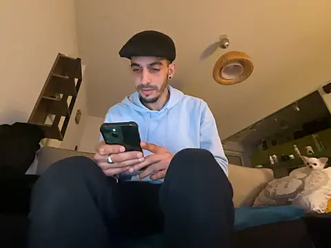 Rebeu313 online show from 02/11/25, 10:07