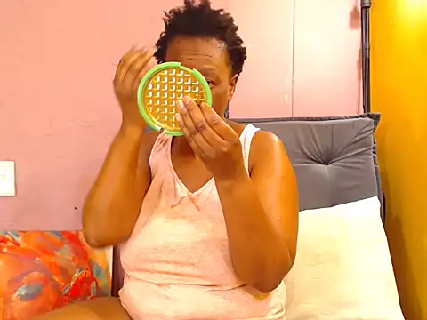 Black-Desire online show from 11/17/25, 04:51