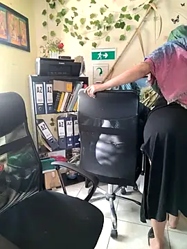 Snapshot of NAJWA-ARAB chatting on 12/09/24, 02:39 NAJWA-ARAB online show from 12/09/24, 02:39