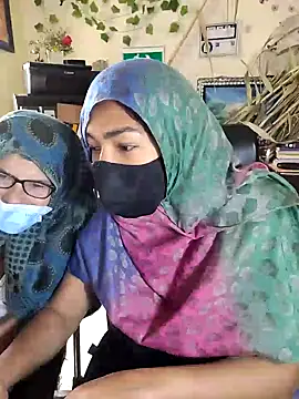 Snapshot of NAJWA-ARAB chatting on 12/10/24, 05:33 NAJWA-ARAB online show from 12/10/24, 05:33