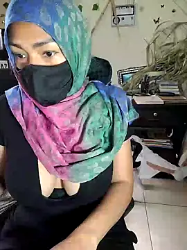 Snapshot of NAJWA-ARAB chatting on 12/26/24, 05:51 NAJWA-ARAB online show from 12/26/24, 05:51