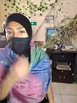 Snapshot of NAJWA-ARAB chatting on 01/09/25, 02:18 NAJWA-ARAB online show from 01/09/25, 02:18