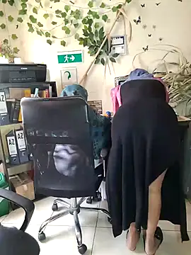 Snapshot of NAJWA-ARAB chatting on 02/06/25, 02:04 NAJWA-ARAB online show from 02/06/25, 02:04