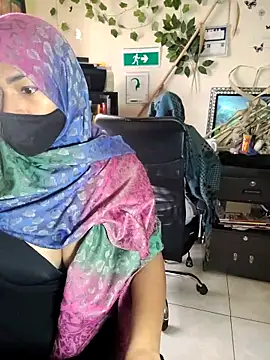 Snapshot of NAJWA-ARAB chatting on 02/26/25, 02:25 NAJWA-ARAB online show from 02/26/25, 02:25