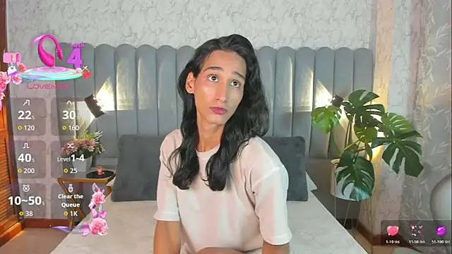 skyyfoxpraga online show from 11/18/25, 12:09