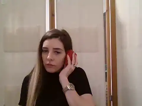 Snapshot of MissBella131 chatting on 02/10/25, 08:31 MissBella131 online show from 02/10/25, 08:31