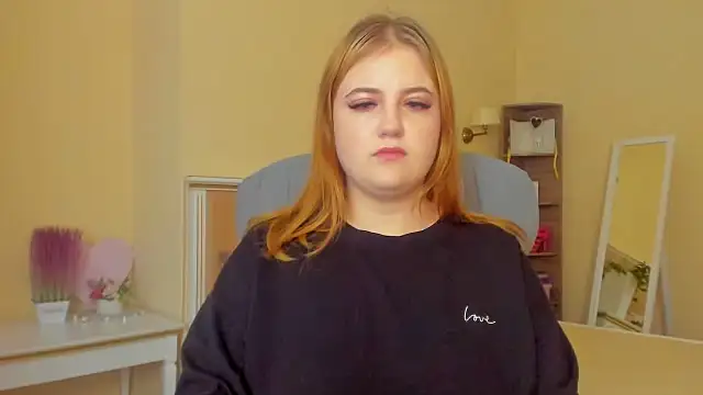 Snapshot of Doliss chatting on 01/11/25, 06:45 Doliss online show from 01/11/25, 06:45