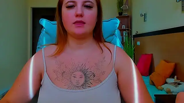 Snapshot of Doliss chatting on 01/12/25, 10:23 Doliss online show from 01/12/25, 10:23