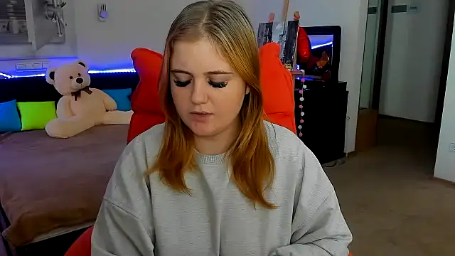 Snapshot of Doliss chatting on 01/21/25, 07:26 Doliss online show from 01/21/25, 07:26