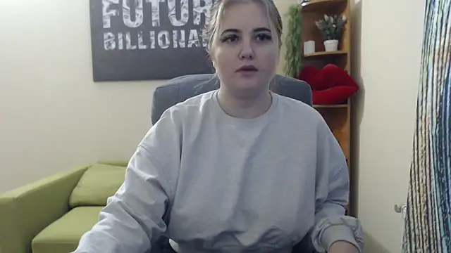 Snapshot of Doliss chatting on 02/01/25, 07:36 Doliss online show from 02/01/25, 07:36