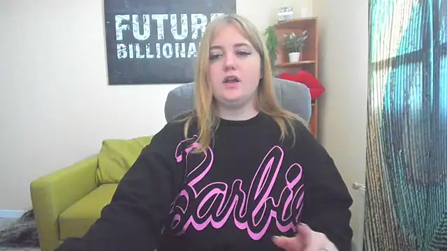 Snapshot of Doliss chatting on 03/03/25, 07:10 Doliss online show from 03/03/25, 07:10