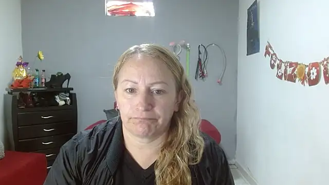 emperabigbootybigass online show from 03/05/25, 12:22