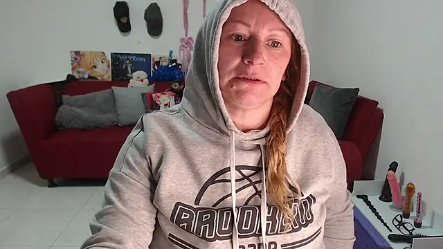 emperabigbootybigass online show from 09/09/25, 12:15