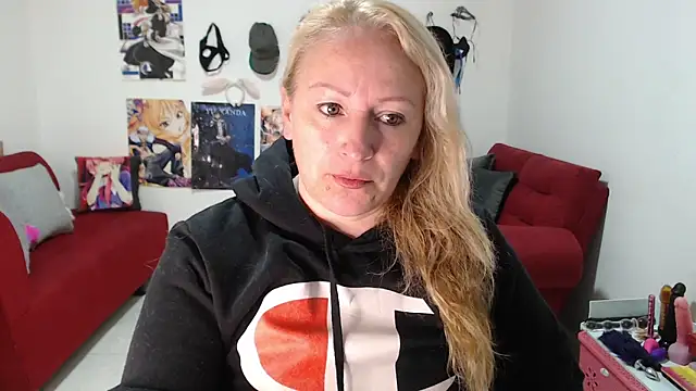 emperabigbootybigass online show from 10/16/25, 12:28