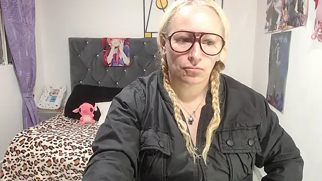 emperabigbootybigass online show from 07/22/26, 12:19