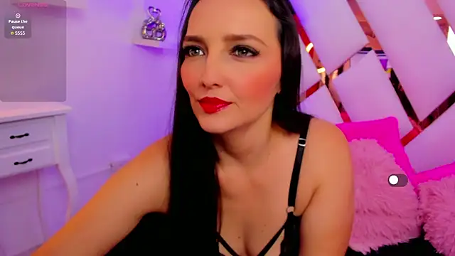 samy  milf online show from 10/11/25, 07:45