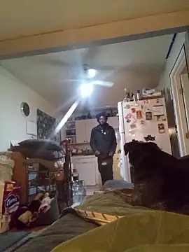 DevinToore online show from 04/21/26, 07:03