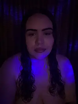 iTrapXXXBACKUP online show from 12/22/25, 01:57