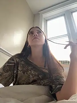 emilycoco online show from 04/26/26, 08:28