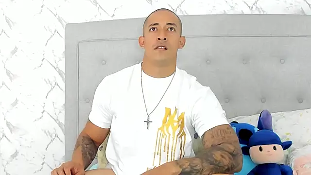 luigiferrara online show from 02/05/25, 09:07