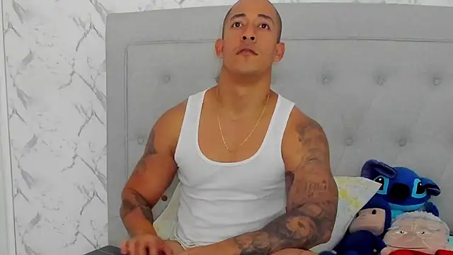 luigiferrara online show from 03/08/26, 06:34