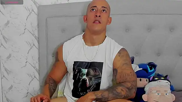 luigiferrara online show from 04/23/26, 08:33