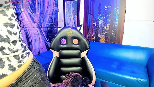 Violetaa diazz online show from 02/19/25, 09:14