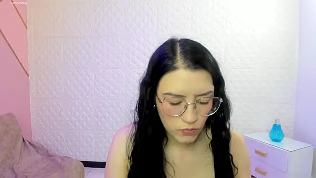 Violetaa diazz online show from 10/15/25, 09:15