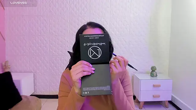 Violetaa diazz online show from 03/28/26, 09:14