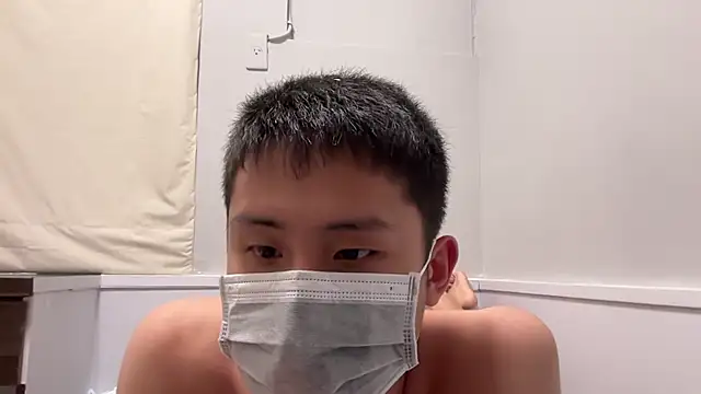 Benson18y online show from 04/22/26, 04:41