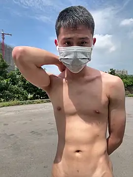 Benson18y online show from 04/28/26, 02:21