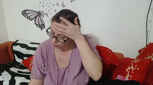 LadyHellene online show from 02/19/25, 07:16