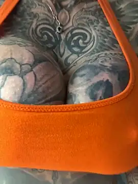 MeganWitch online show from 04/23/26, 09:19