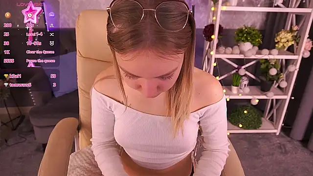 EmilySunshineS online show from 02/10/25, 01:35