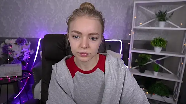 EmilySunshineS online show from 11/23/25, 07:41