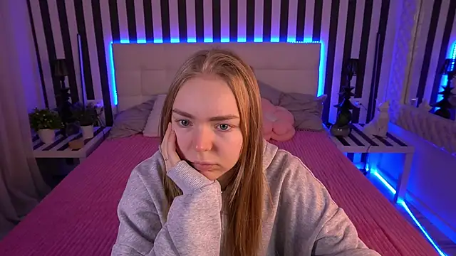 EmilySunshineS online show from 04/15/26, 05:47