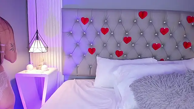 VioletthaRous online show from 02/16/26, 10:39