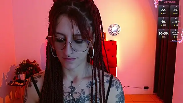 Snapshot of Sofi_F_w chatting on 02/17/25, 03:25 Sofi F w online show from 02/17/25, 03:25