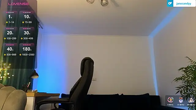 Snapshot of janecandyy_ chatting on 01/19/25, 07:15 janecandyy online show from 01/19/25, 07:15